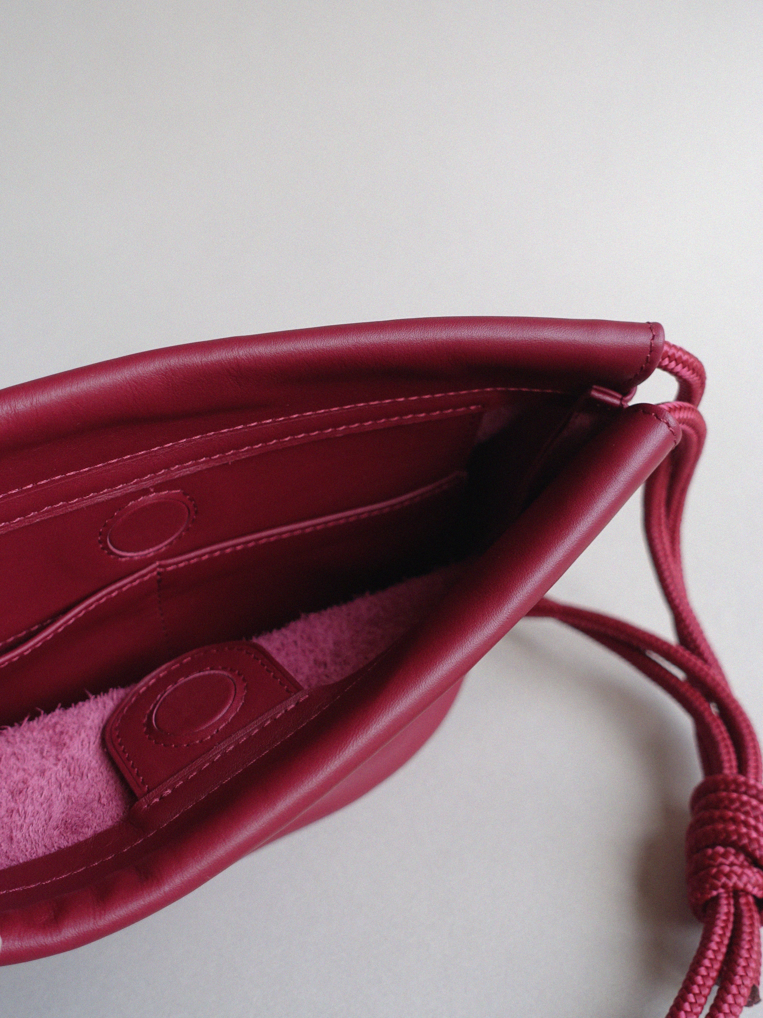 Oval Bag Cordovan