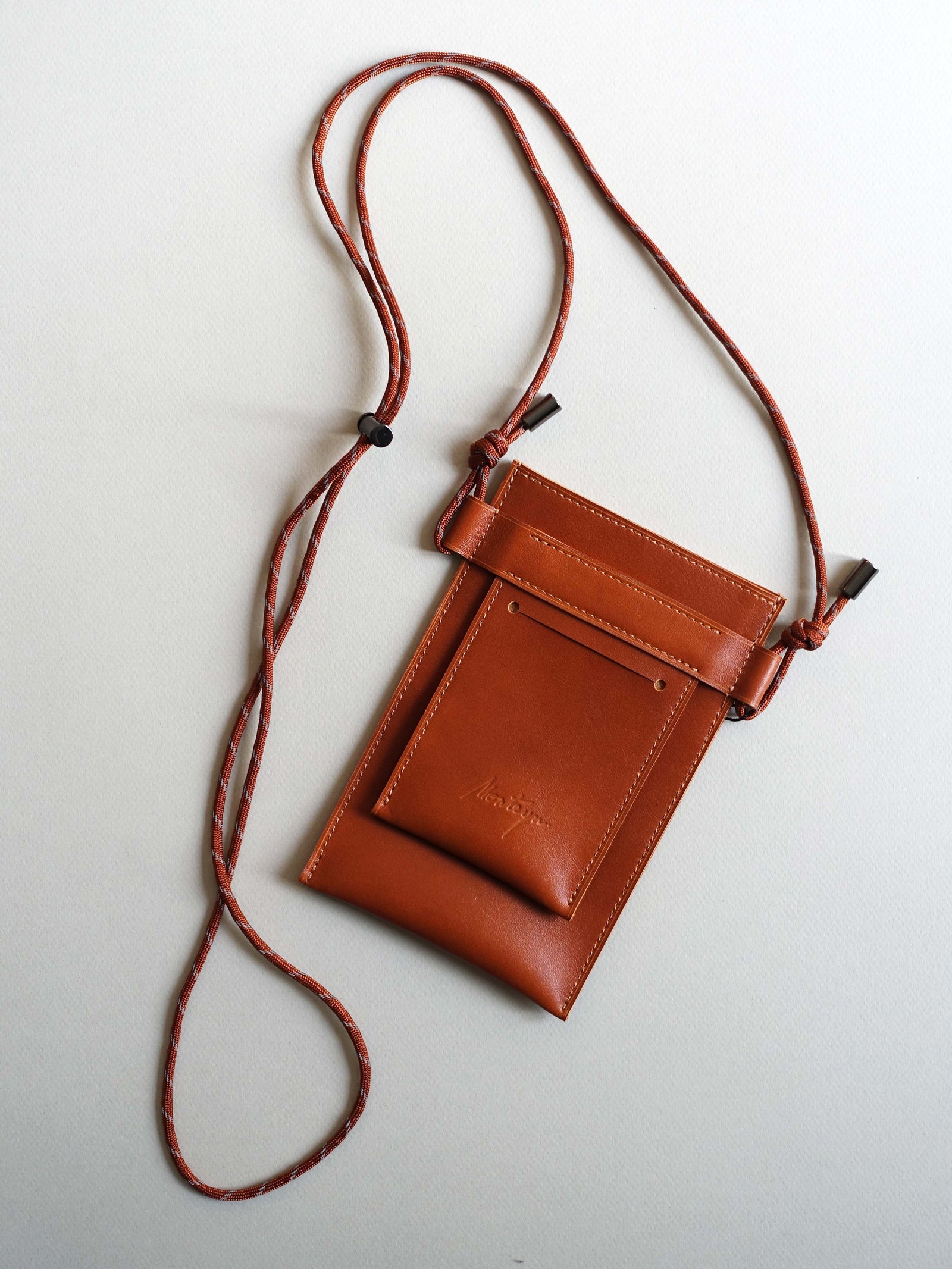 Phone sling bag Cognac
