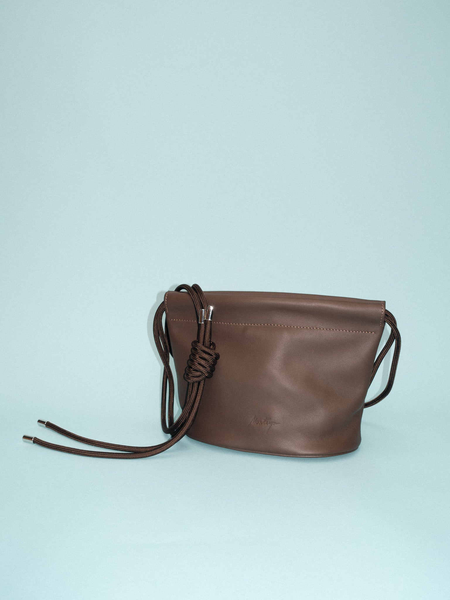 Oval, Brown