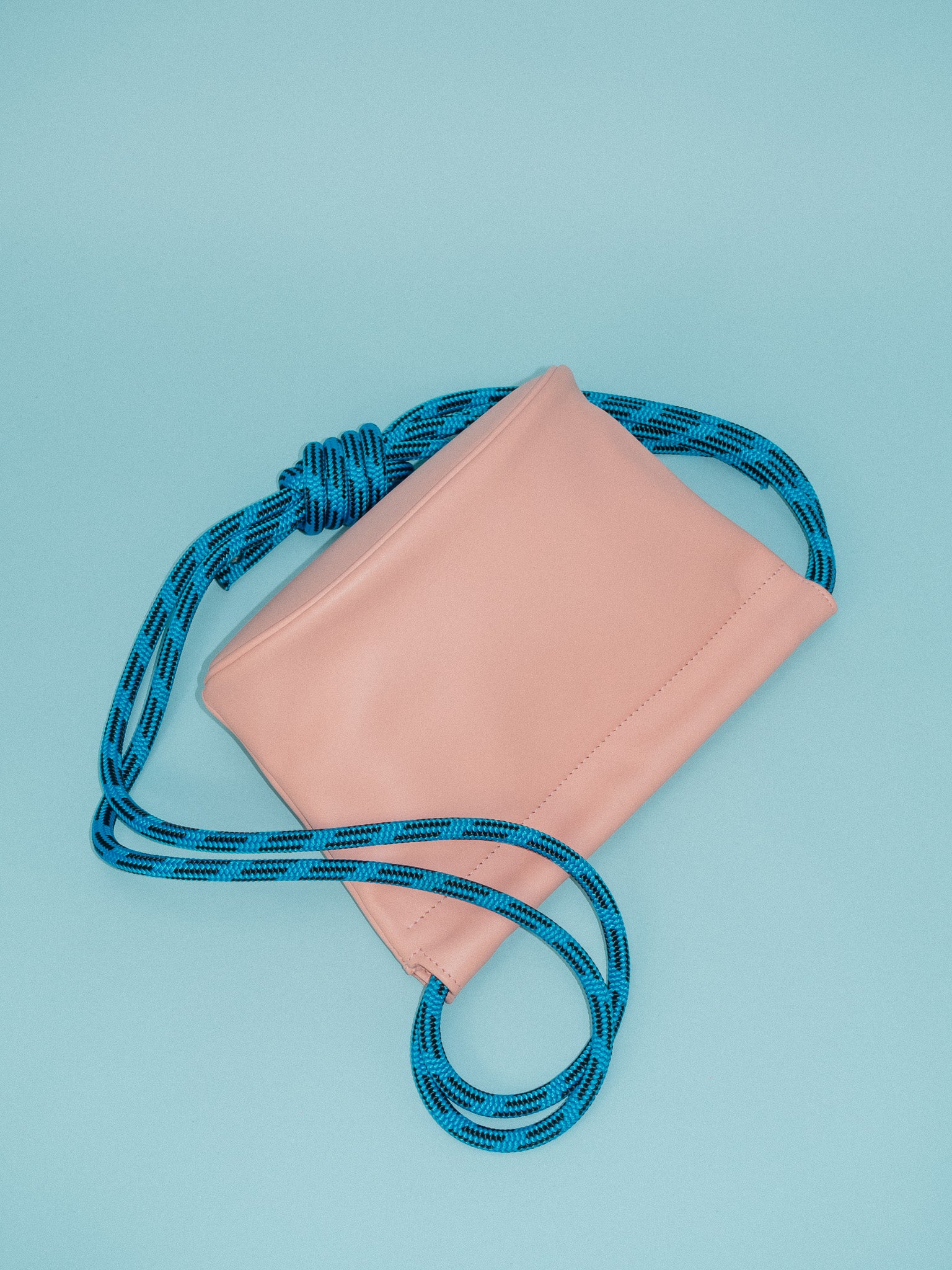 Oval, Light Pink