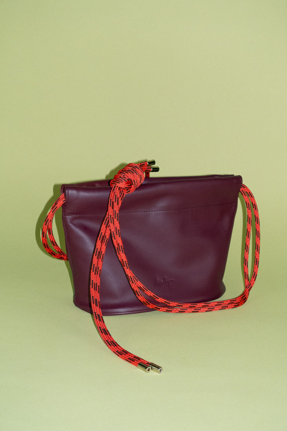 PRE-ORDER OVAL, Plum