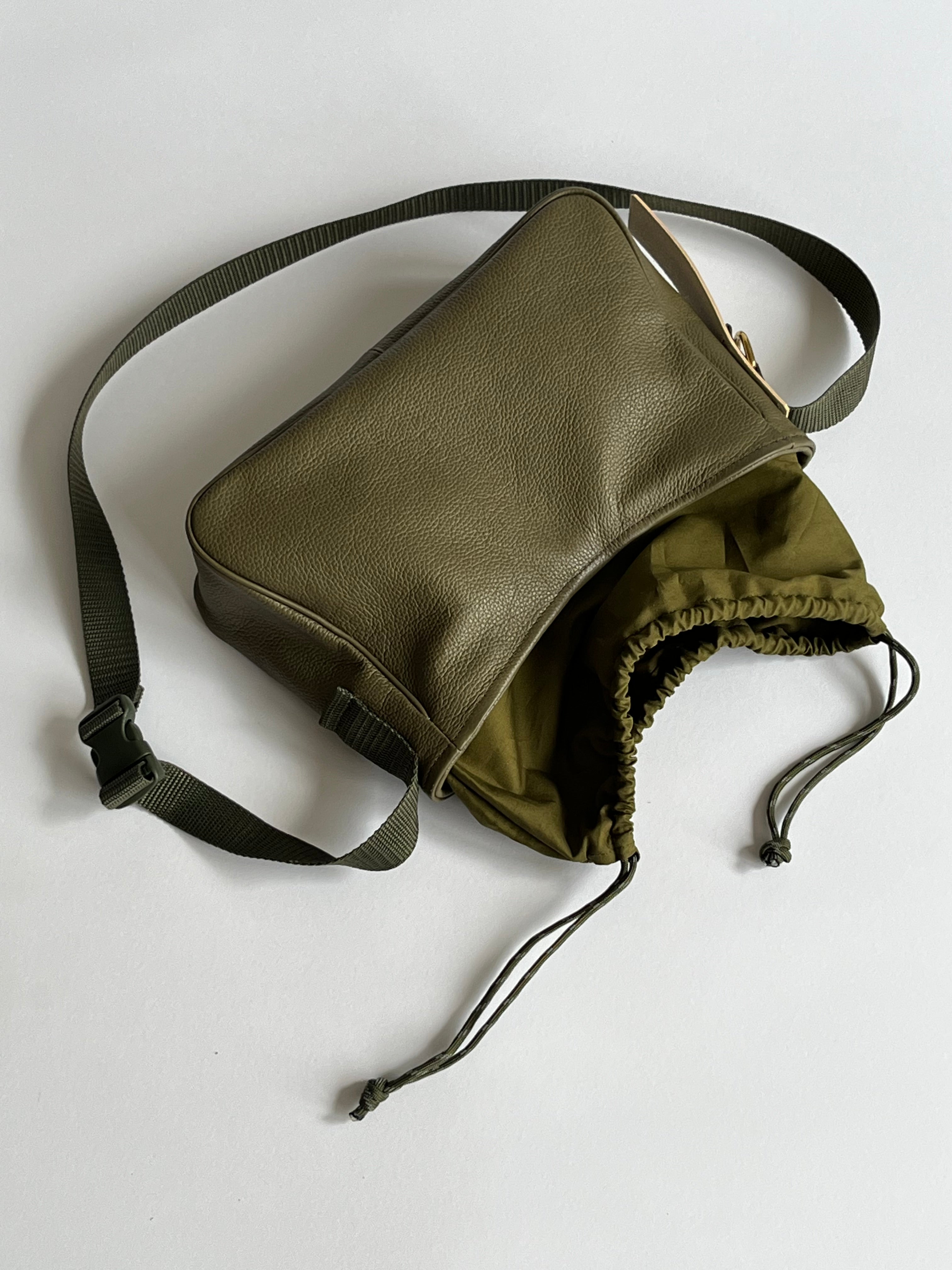 Cross body bag Moss green